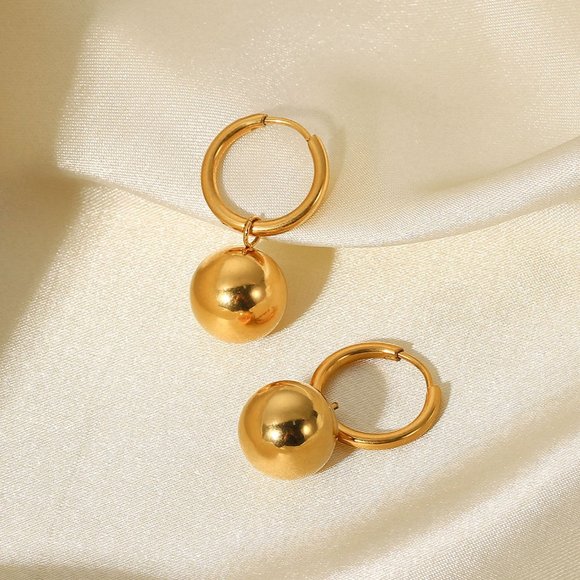 18k Gold Solid Ball Hoop Earrings - Picture 5 of 5